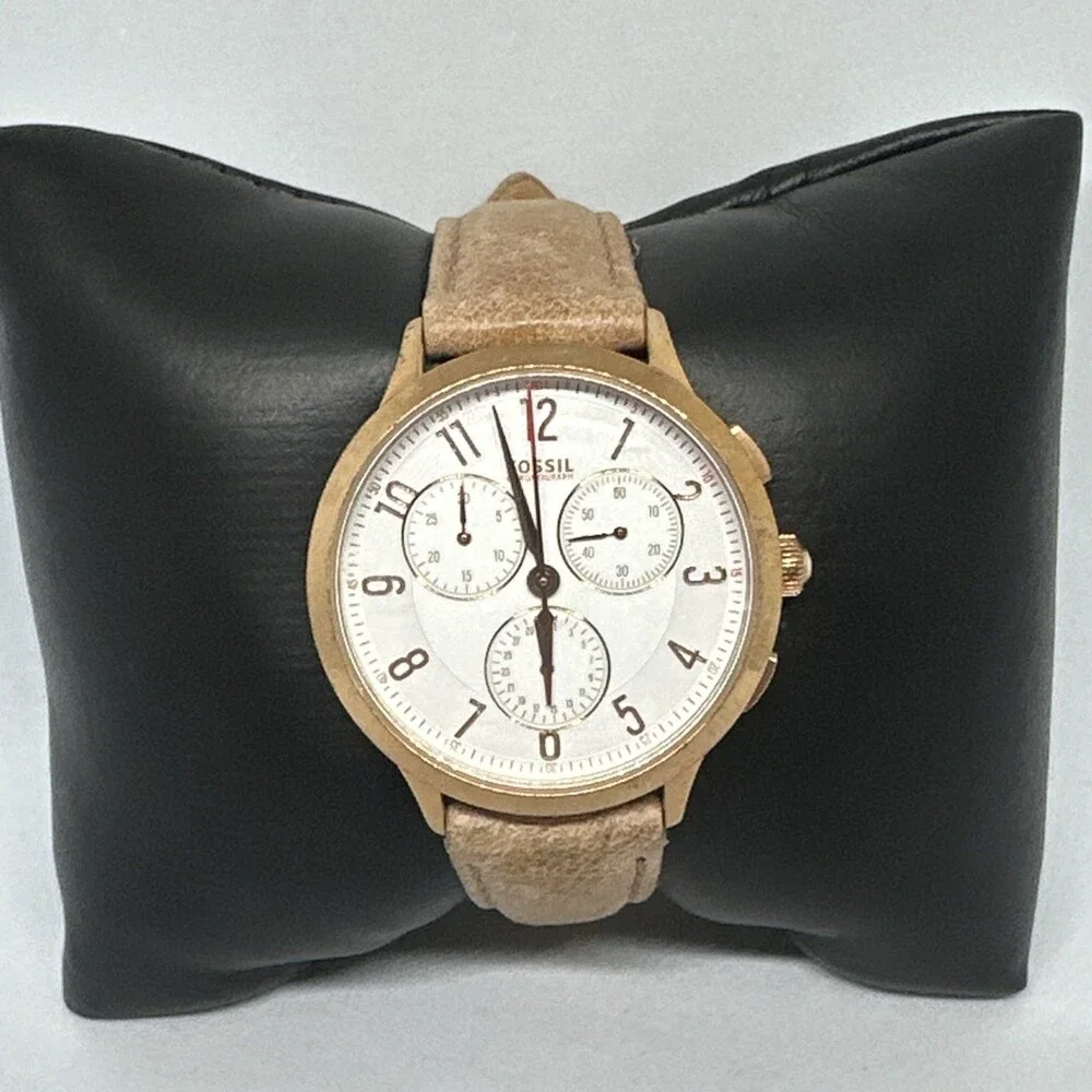 Fossil Abilene CH3016 Womens Beige Leather Strap Analog Dial Quartz Watch HME604